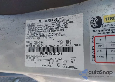 2010 Ford Mustang V6 Premium z USA, uszkodzony, nr VIN 1ZVBP8EN0A5136959